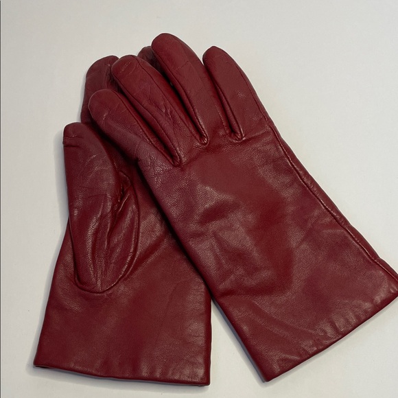 Accessories - Vintage Elegant Women’s Burgundy Leather Gloves